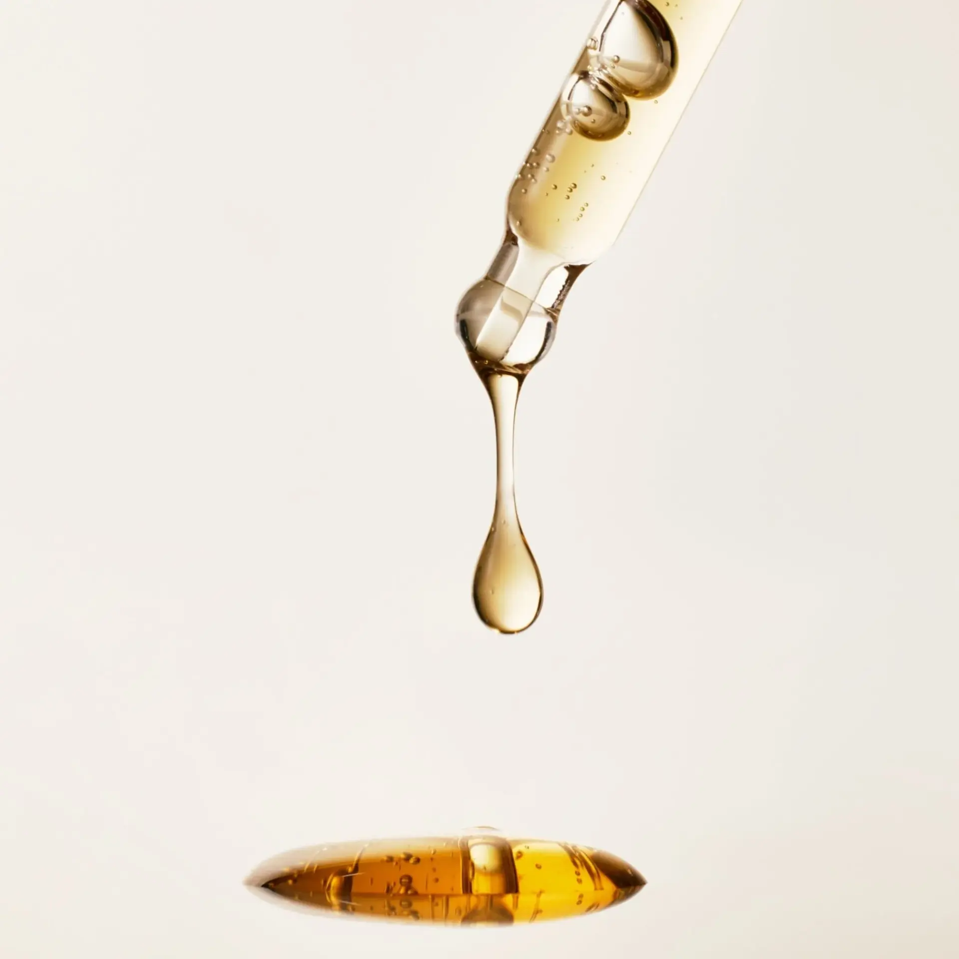 Revive Serum Ginseng + Snail Mucin1